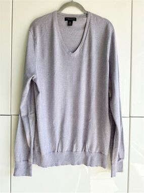 Banana Republic Luxury Blend Mens Purple Silk/Cotton/Cashmere V-Neck Sweater L